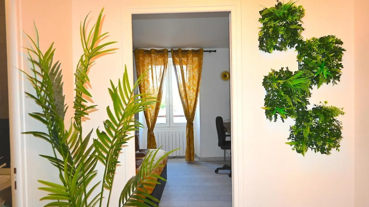Class&Tropical Appt 10Mn Aeroport Roissy Cdg Apartment Villeneuve-sous-Dammartin